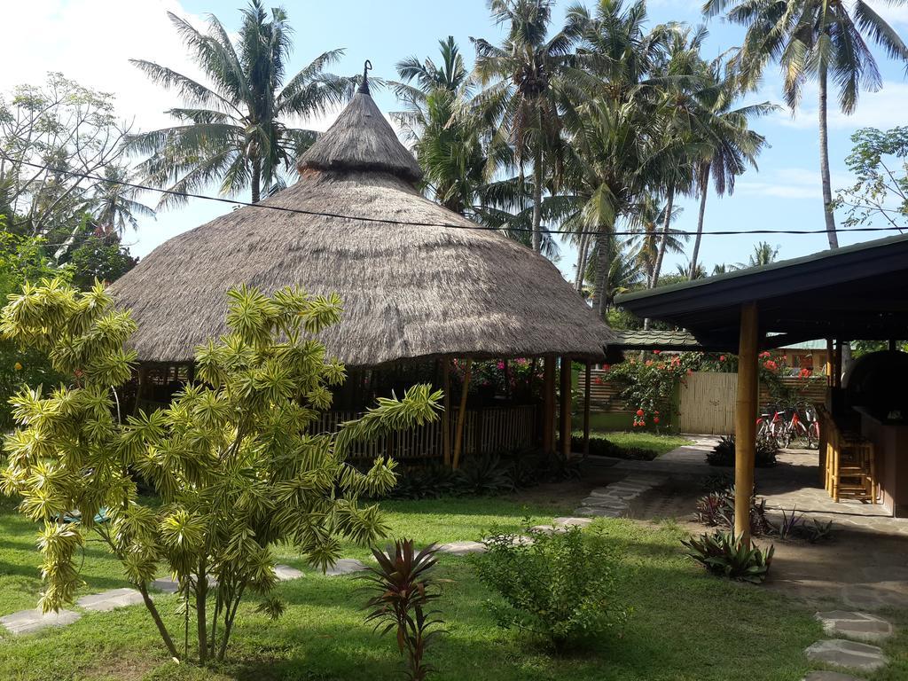 Отель Oasi Bungalows Гили-Эйр Экстерьер фото